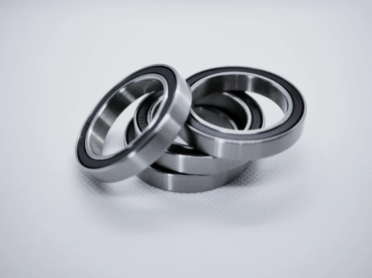 Łożysko 6806-2RS 30x42x7