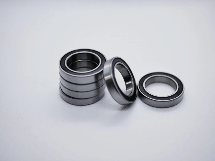 Łożysko 6803-2RS 17x26x5