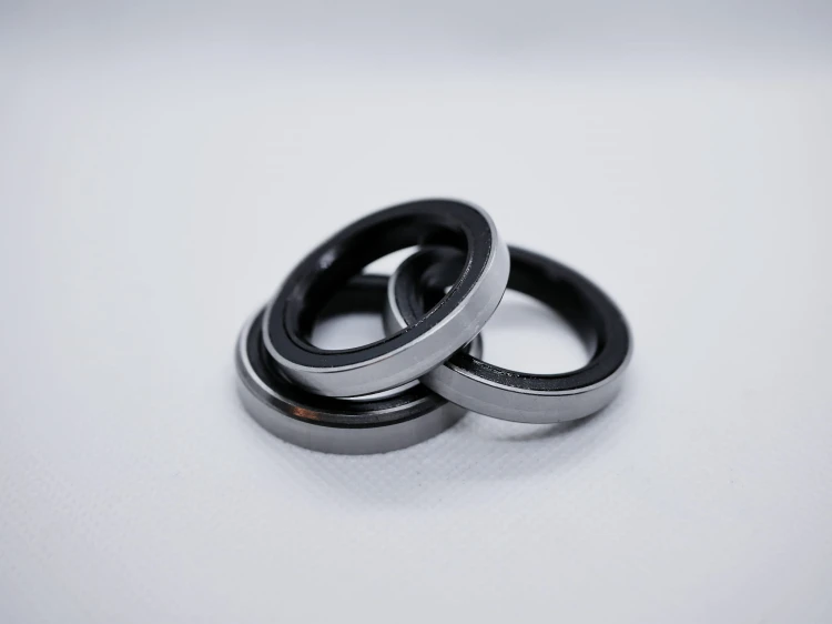 Łożysko MH-P09K 27,15x38x6,5x36/45