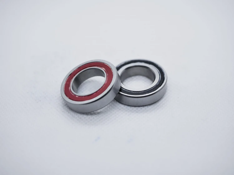 Łożysko 7903-2RS-MAX ABEC 5 (7903-VRS) 17x30x7